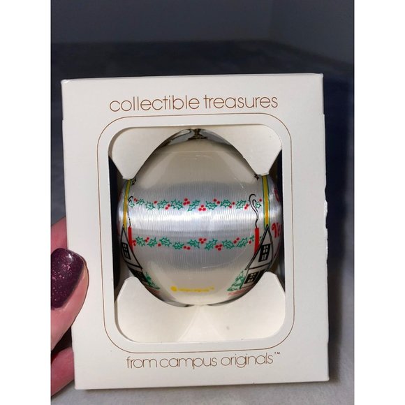 Campus Originals Collectible Treasures Special Neighbor Ornament - Picture 2 of 4